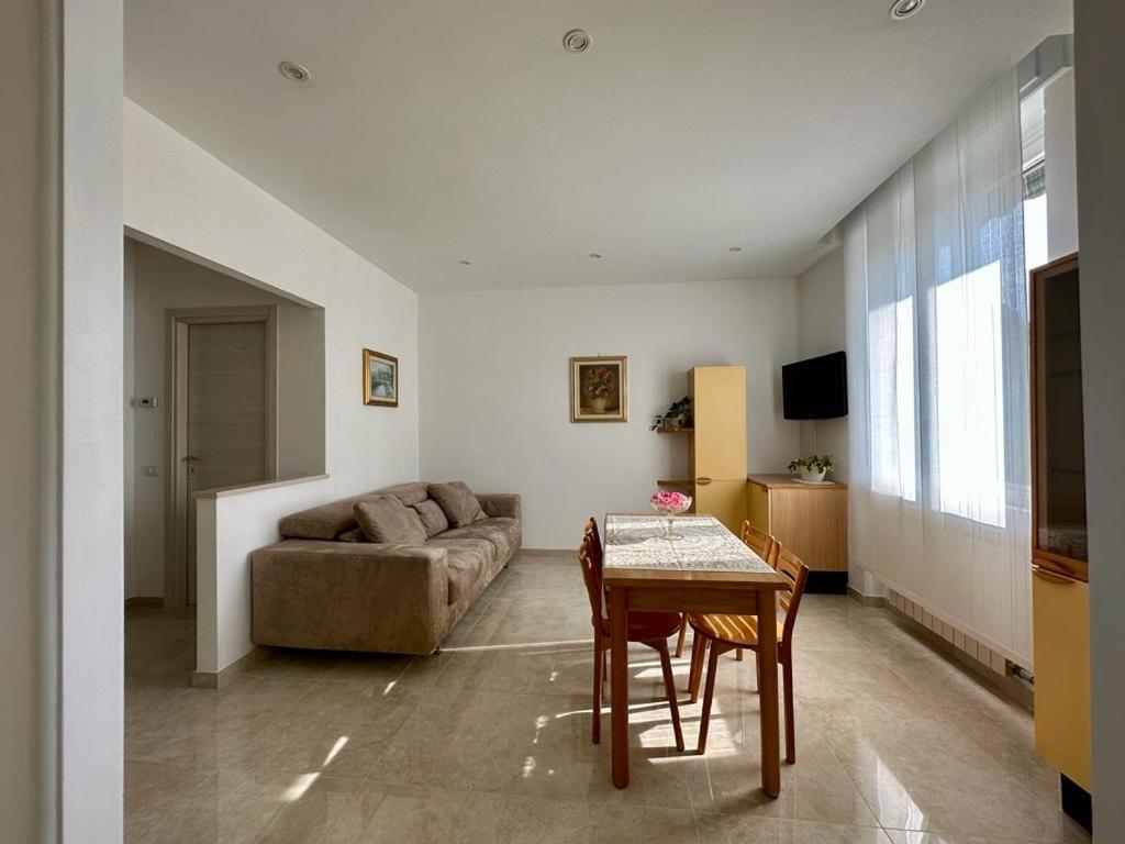 Il Blu Di Laveno Apartamento Exterior foto